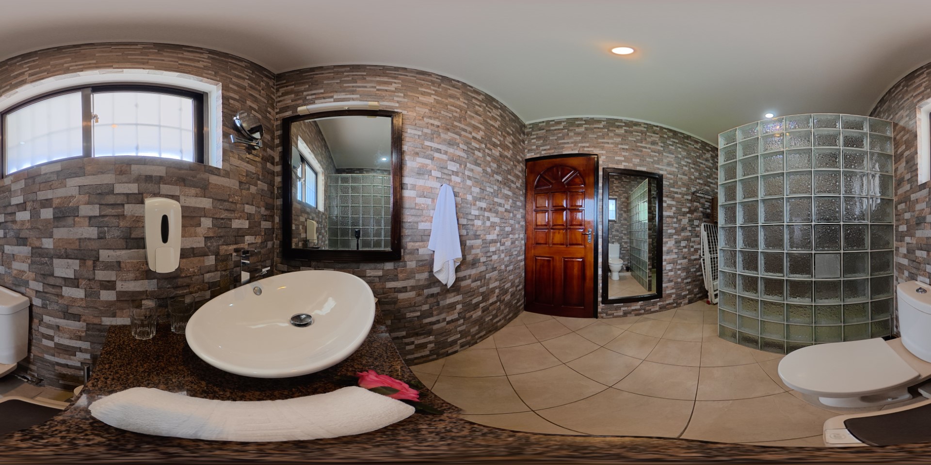 Superior Sea View Bathroom 360 View