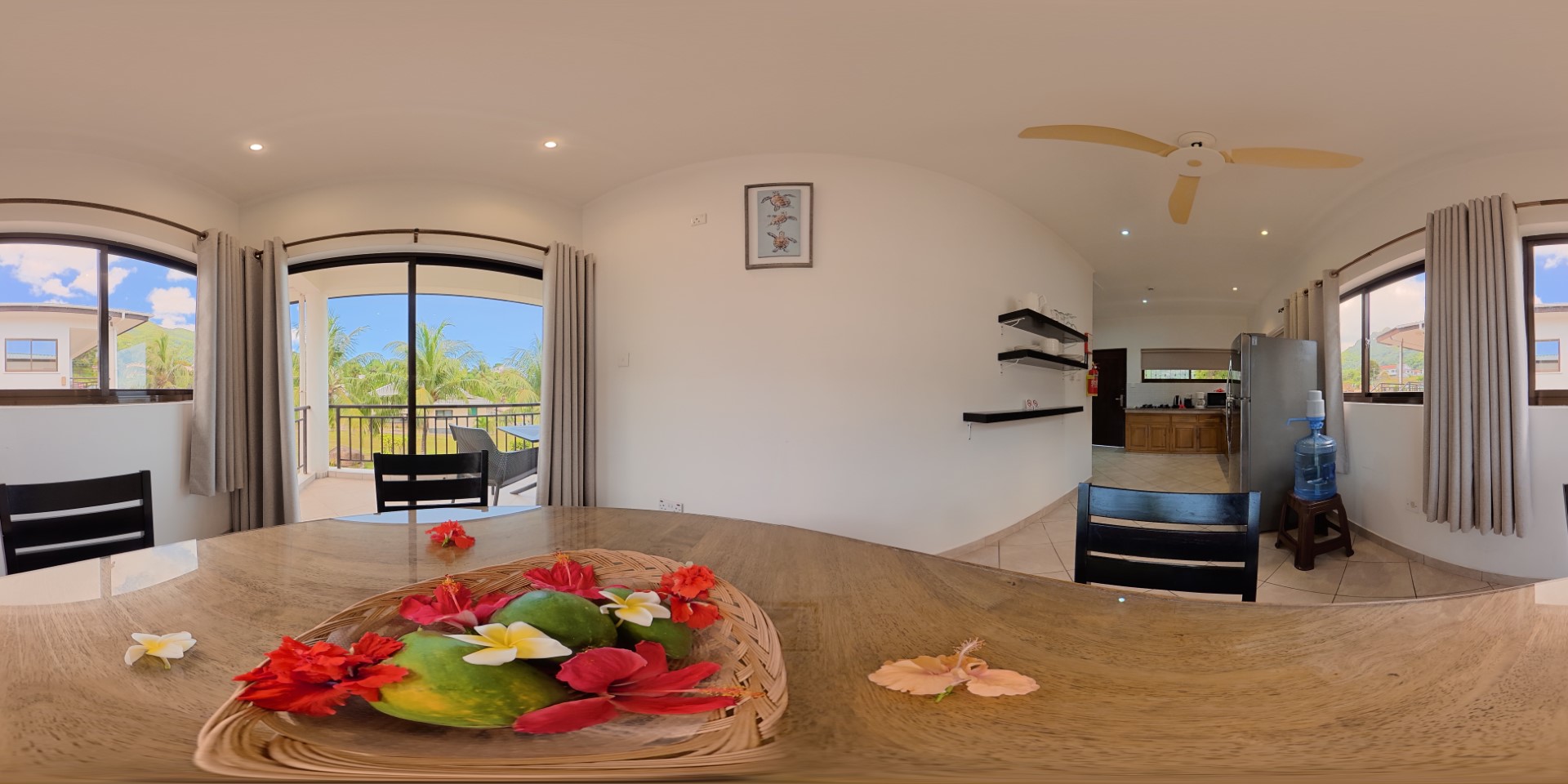 Superior Seaview Kitchen and Dining 360